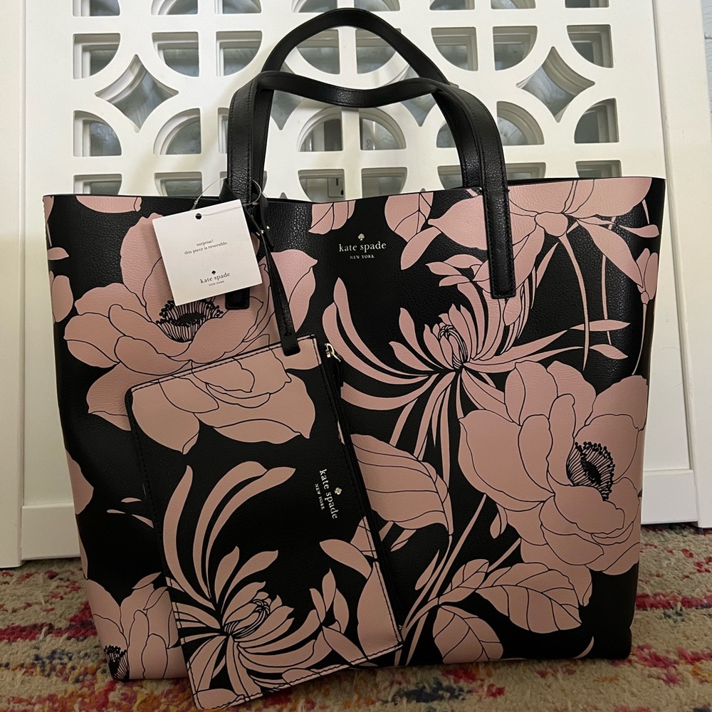 NWT Kate Spade Mya Gardenia reversible tote with wristlet